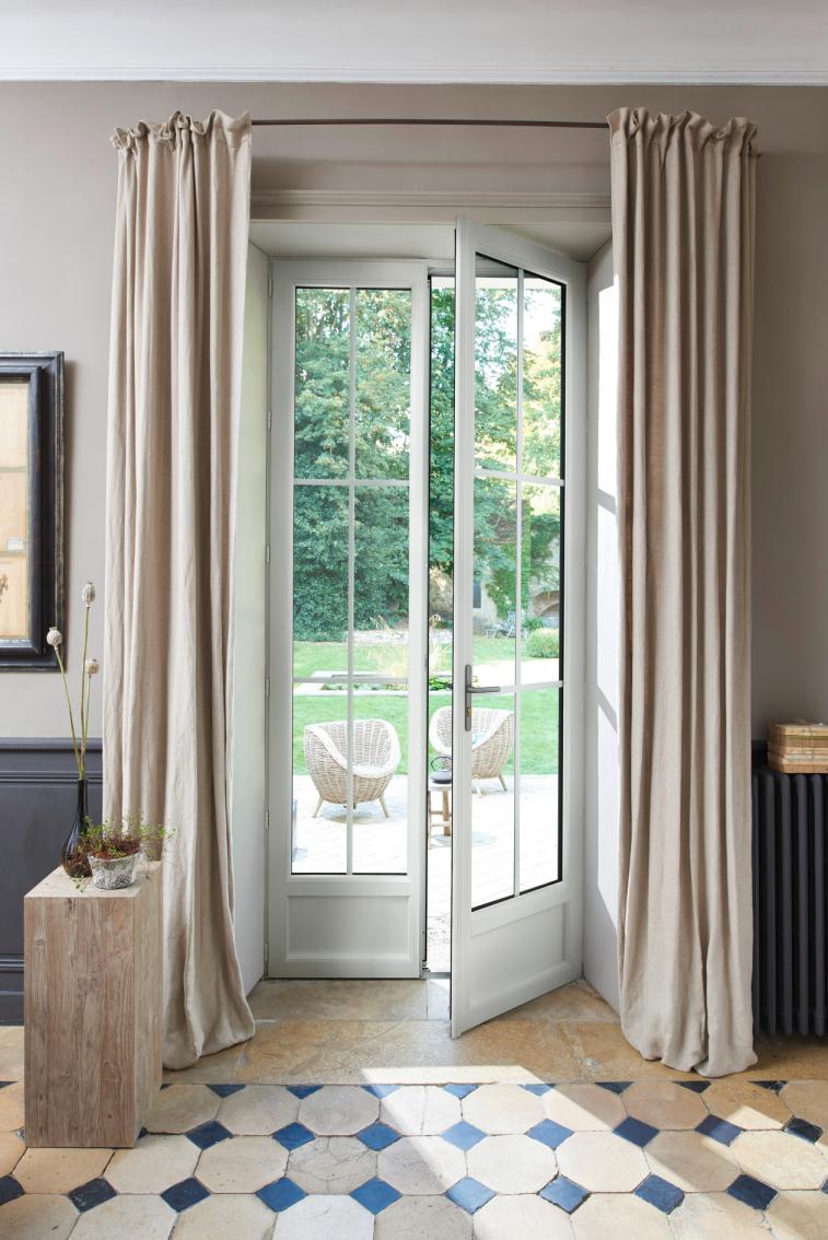 AIMTYD Rideaux de porte française – Rideau occultant thermique avec  passe-tringle pour portes avec fenêtre en verre, portes de cuisine et de  terrasse pour plus d'intimité, 54 x 72 pouces de long
