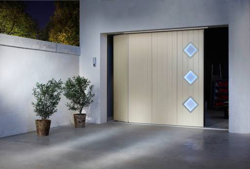 dimensions adaptées d’une porte de garage sur mesure sectionnelle, basculante, coulissante, battante, pliante