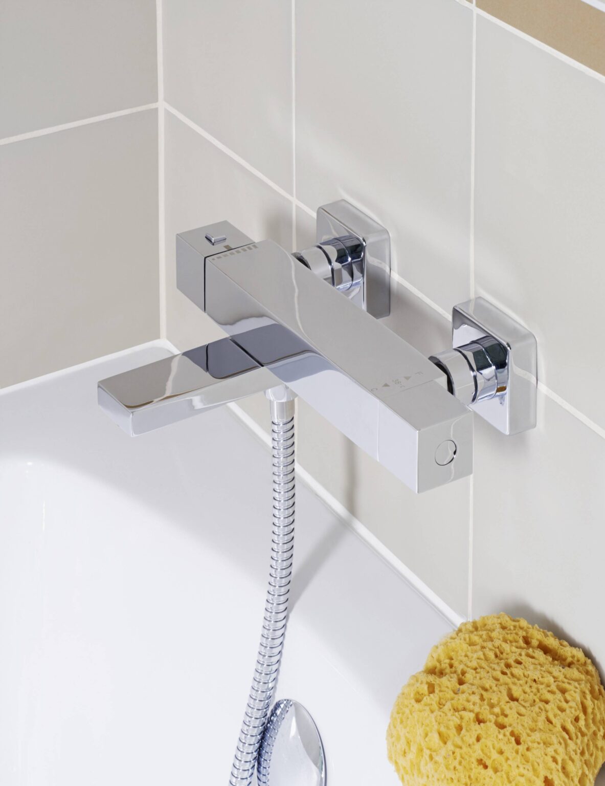 Entraxe de mitigeur de douche définition, dimensions, mesure Lapeyre